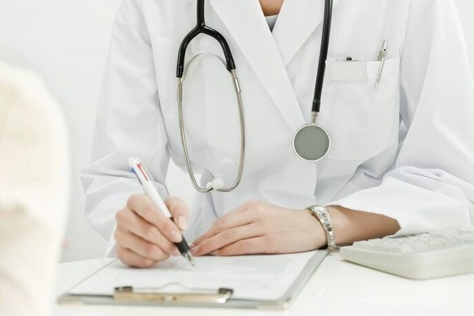 Helmintik istilaları tedavi eden doktor
